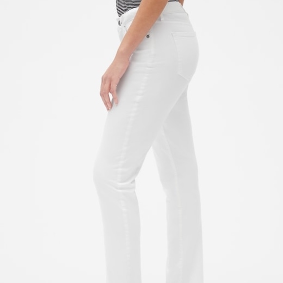gap mid rise curvy classic straight jeans